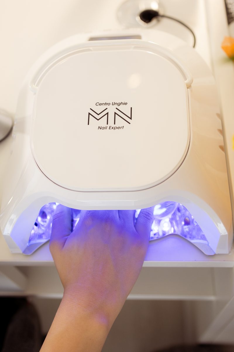 Lampada UV professionale per la polimerizzazione del gel